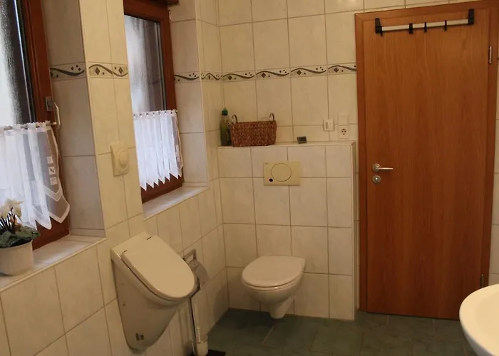 Meyer, 35176 Schwerinsdorf